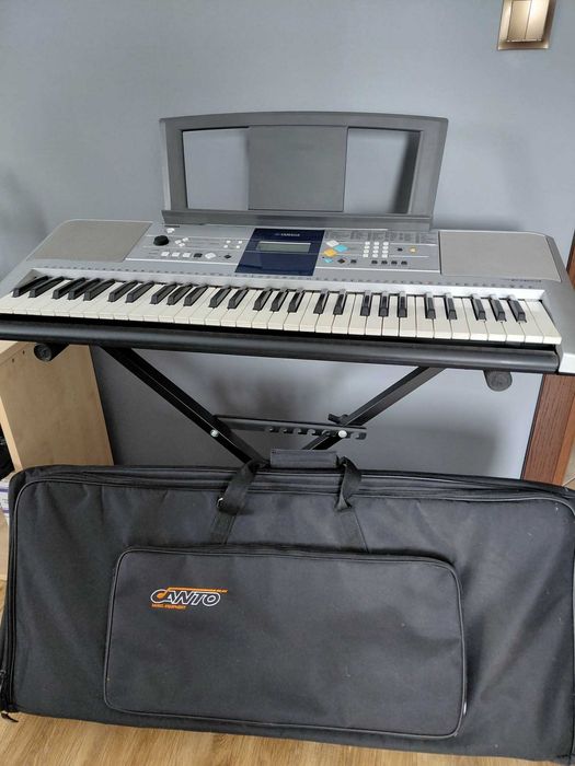 Keyboard yamaha