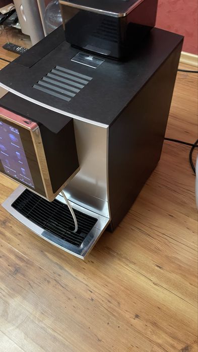 Каковарка суперавтомат Dr.coffee F12.