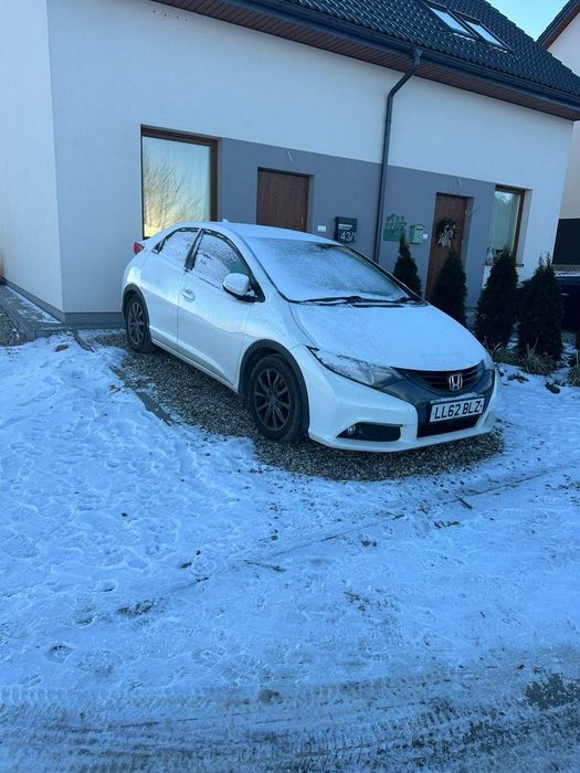 Honda Civic IX generacja 1.8 benzyna 142 w pełni sprawna jeżdżąca