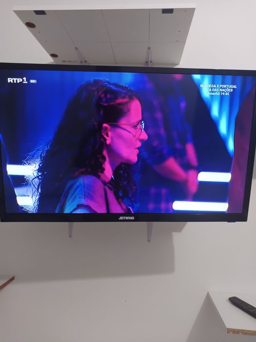 TV 32 " polegadas  Usado