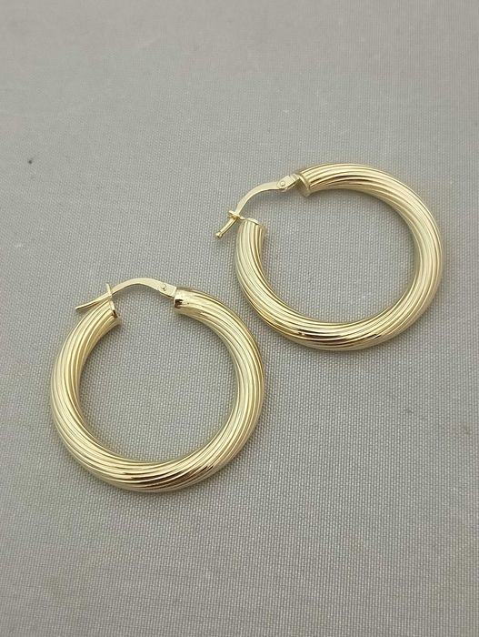 Złote kolczyki koła 2,40 g