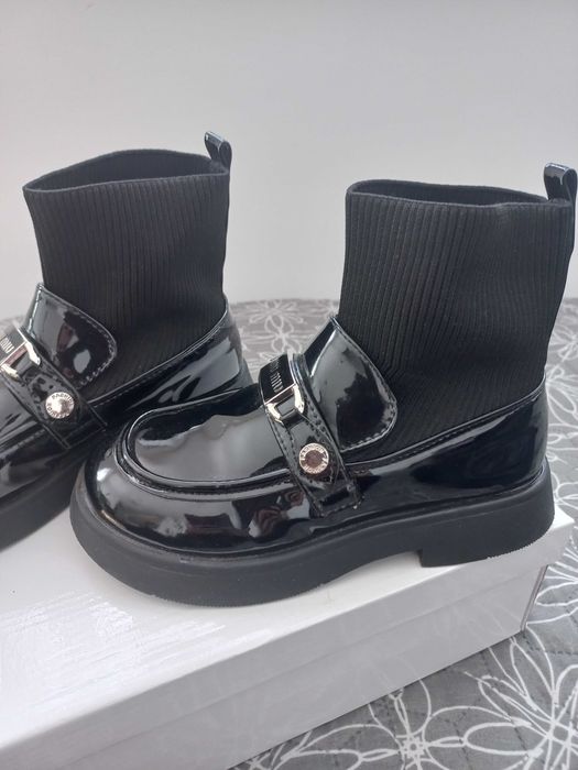 Buty dla dziewczynki 35 rozmiar