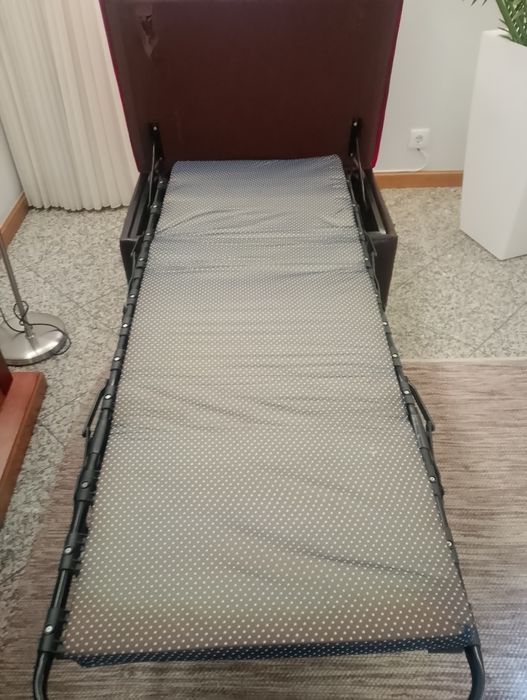 Puff com cama de encolher