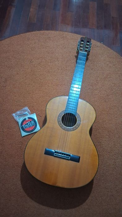 Guitarra clássica.