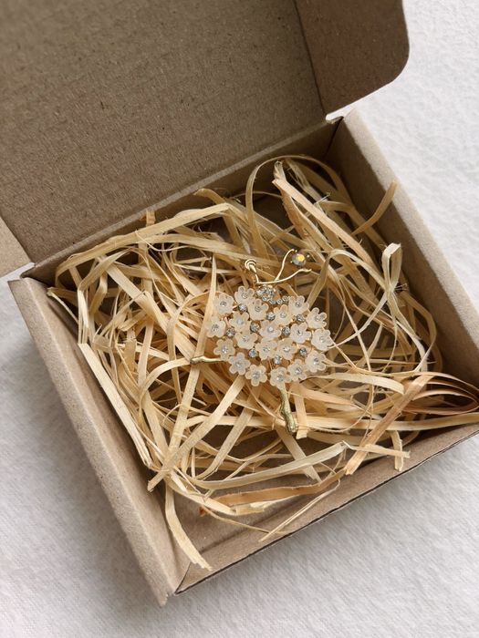 Нова брошка балерина