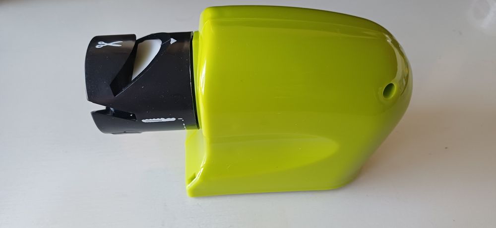 Точилка на батарейках для ножей ножниц Swifty Sharp