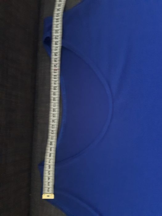 Kobaltowa długa bluzka w stylu nietoperz