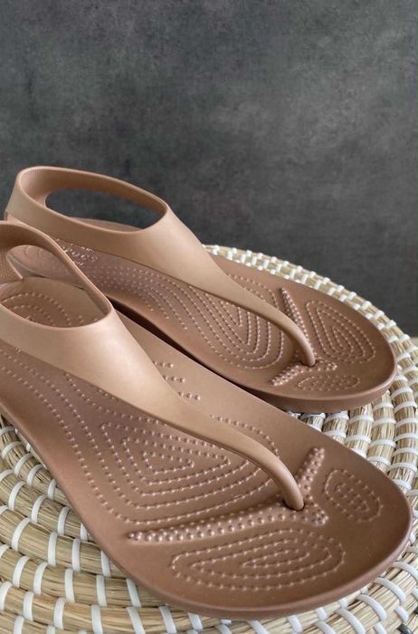 Crocs japonki serena flip brązowe W8 38/39