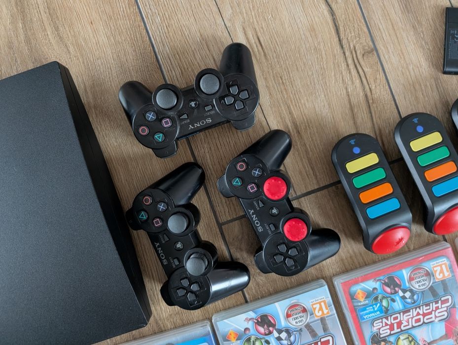 PS3 Zestaw Playstation 3 + gry + move + Buzz