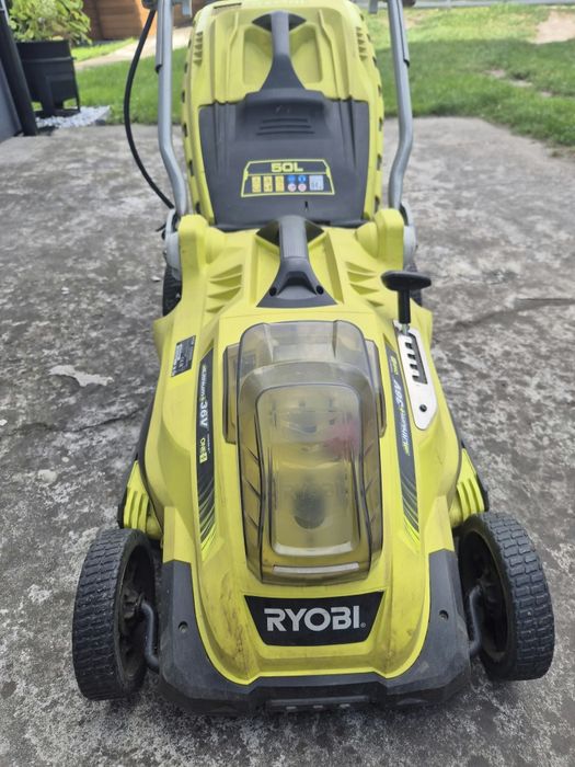 Kosiarka akumulatorowa RYOBI