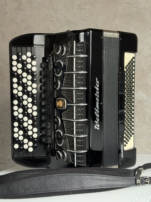 Баян 5- рядний  Weltmeister Grandina  не потребує вкладень