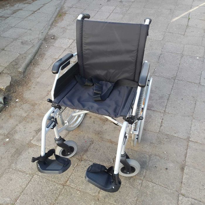 Wózek inwalidzki - AR MEDICAL