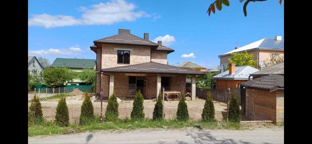 Продаж окремостоячого будинку в Пустомитах по Вул. Хвильового