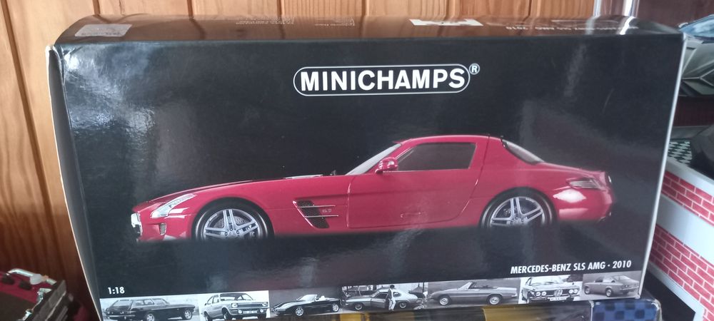 Miniaturas colecção 1/18