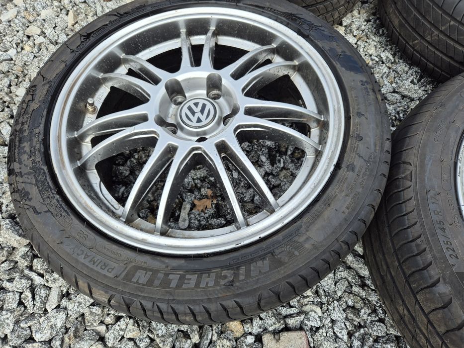 Koła letnie 17x7J 5x112 225/45 R17 Michelin 25r.