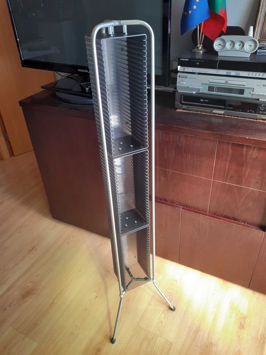 Estante de CD's para a sua coleção de musica
