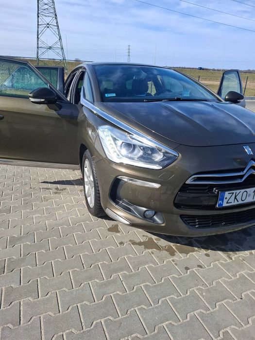 Citroën DS5