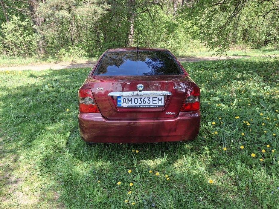 Продам GEELY 1.5 газ бензин