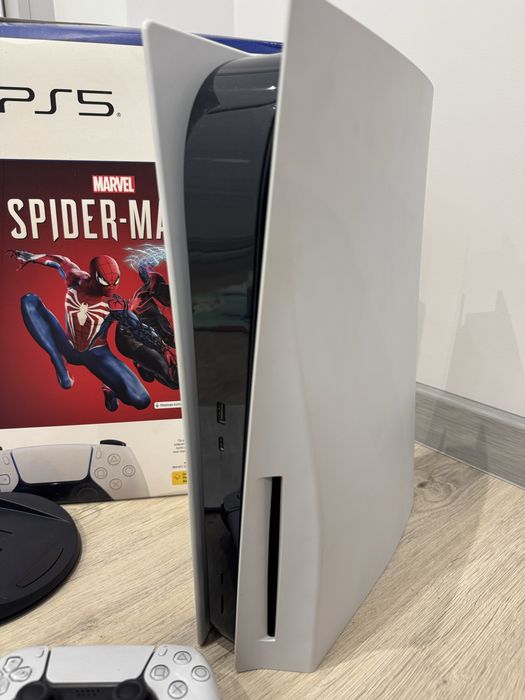 Konsola PS5 z Napędem Sony Playsation 5