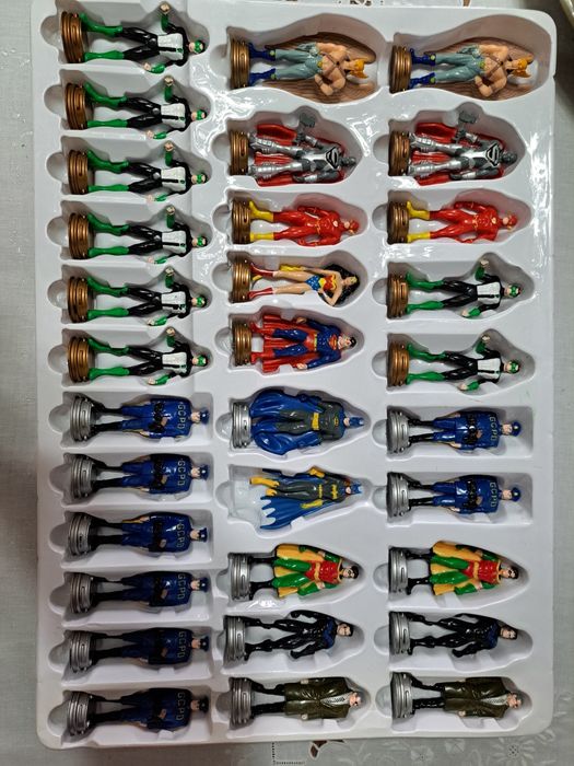 Conjunto Xadrez 3D DC Universe