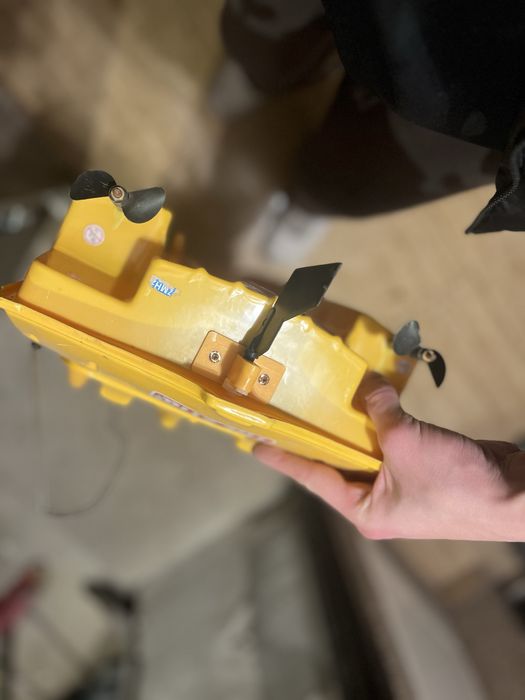 Rc motorówka Fun2get Speedboat 757T-6012 - RC Boot - Geel