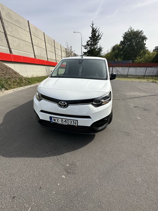 Tanie Przeprowadzki,Transport Mebli i Rzeczy