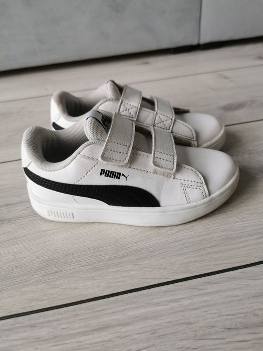 Białe sneakersy puma 28
