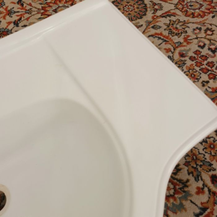 Lavatorio de ceramica com pouco uso