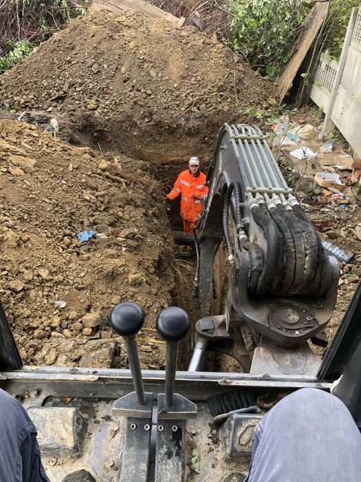 Послуги Екскаватора Міні Оренда