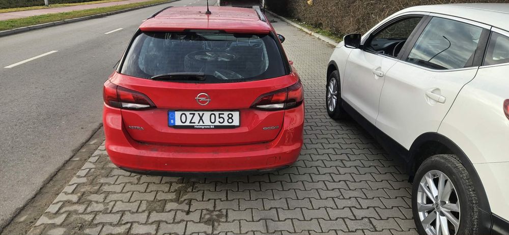 Opel astra benzyna manual!