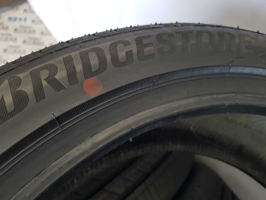Nowe opony  Bridgestone Turanza T005 A  215/45R18  215/45/18  25r