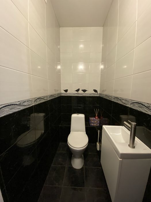 Новобудова, газ, підключення EcoFlow, паркінг, охорона.Правий берег