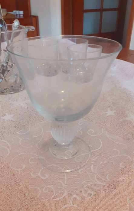 Taça elegante em vidro