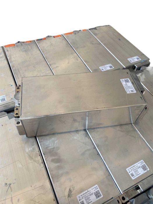 Комплект для перепаковки автомобіля LG Chem 128Ah 44.6kWh, 96S2P, 360V