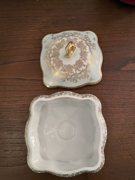Caixa de porcelana da Baviera