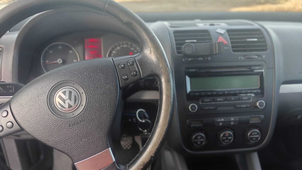 VW Golf V Variant (1K5) 1.9 TDI Diesel 105 cv / 77 kW