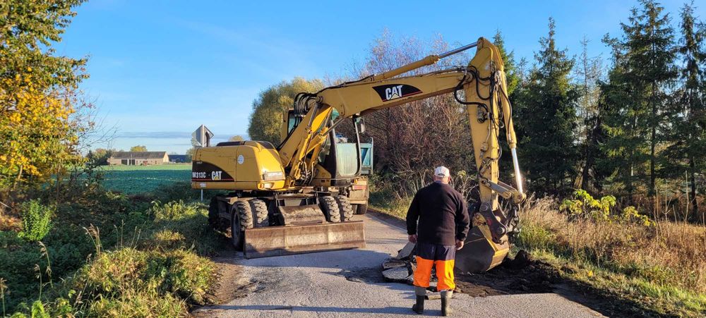 Koparka kołowa Cat 313C 10tys mtg.