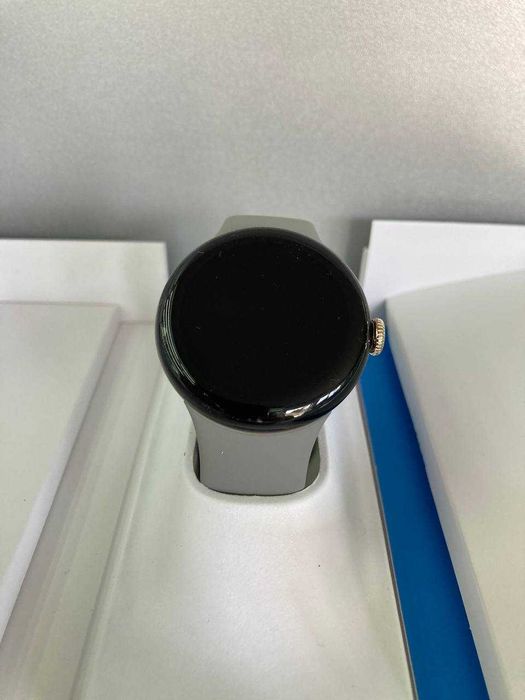 Продам смарт-годинник Google Pixel watch 2