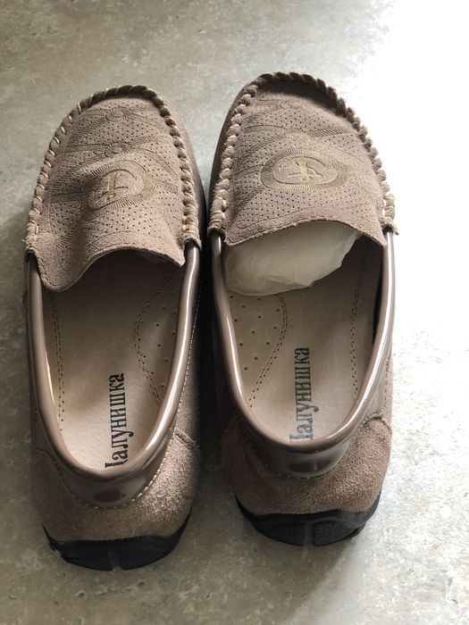 Мокасини туфлі черевики