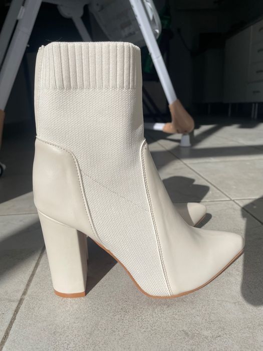 Beige Boots New size 39 (never used)