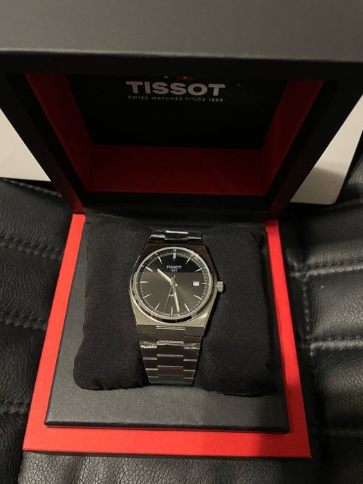 Продам часы tissot prx срочно