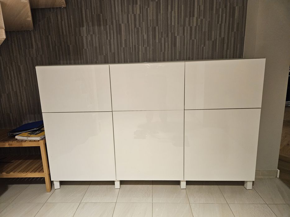 Biała komoda w połysku Ikea Bestia 180 dlugosc x  41 glebokosc x 113 w