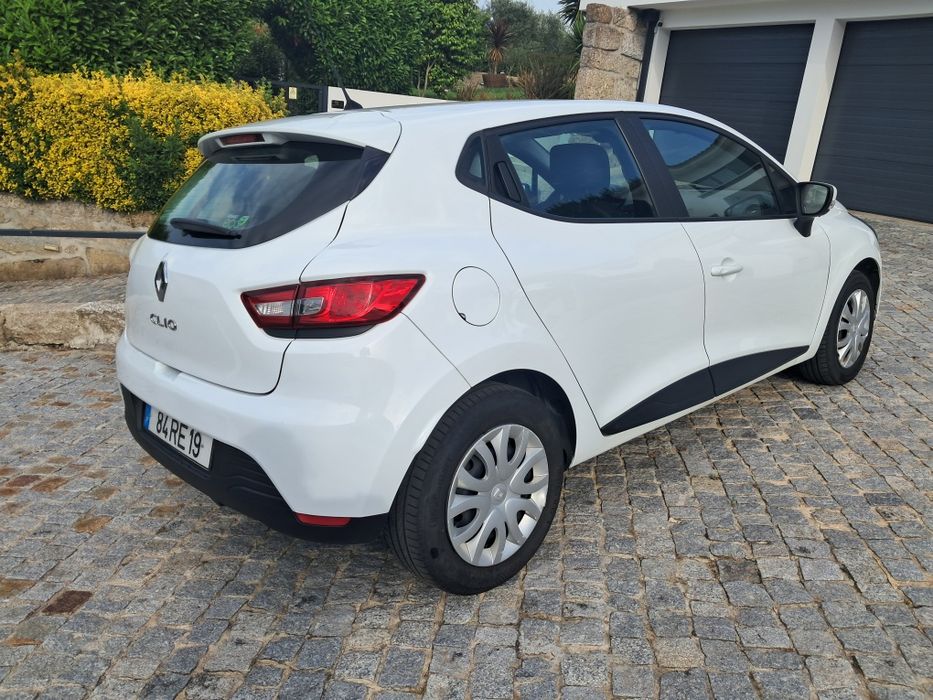 Renault Clio — fotografia 3