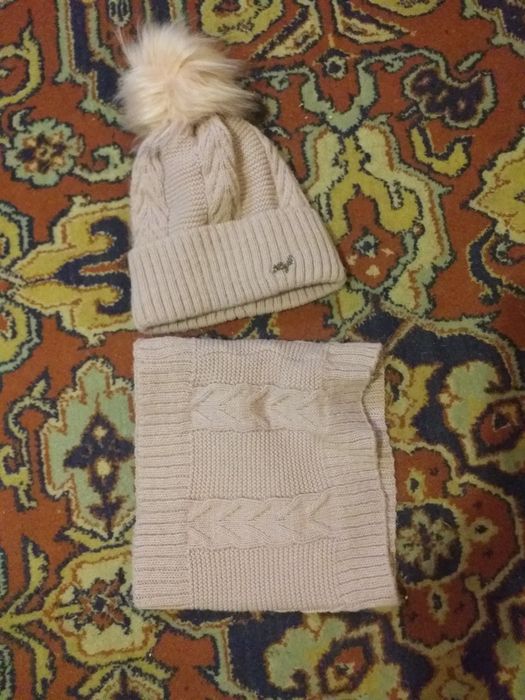 Шапочка та хомут.