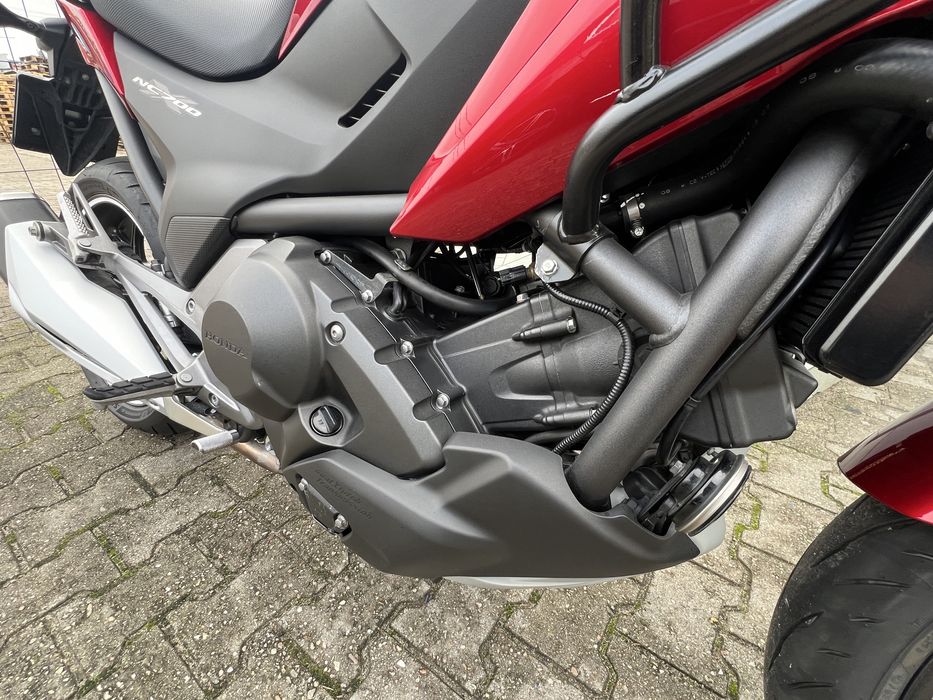 Sprzedam Piękną Honde nc700x maly przebieg serwisowana