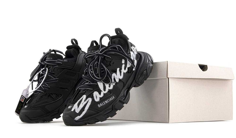 Женские кроссовки Balenciaga Track Sneaker "Signature" Black. 36-40