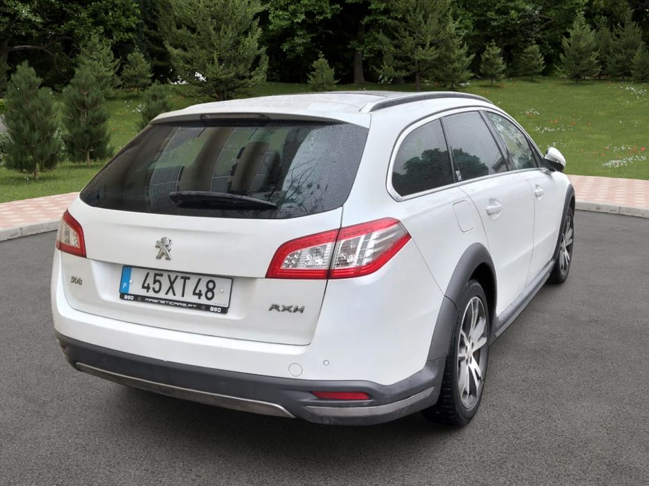 Peugeot 508 RXH hybrid4