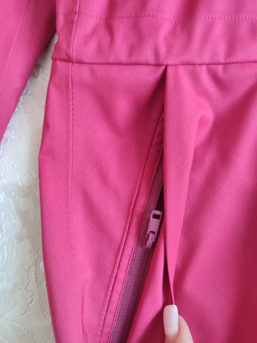 Дощовик blocktech uniqlo колір фуксія