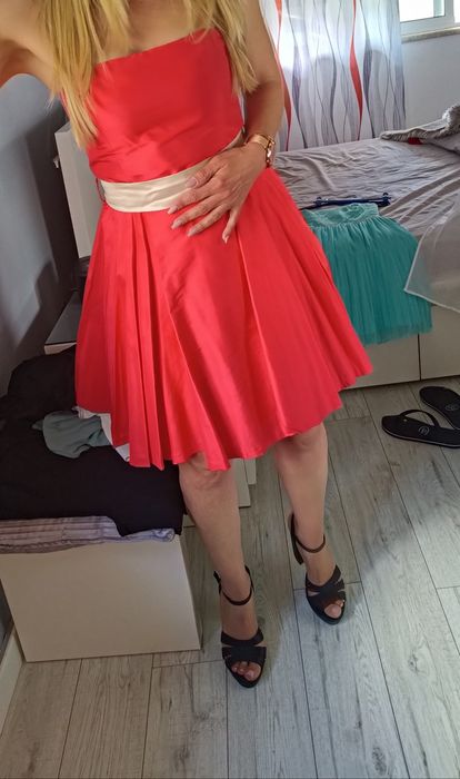 Vendo vestido curto