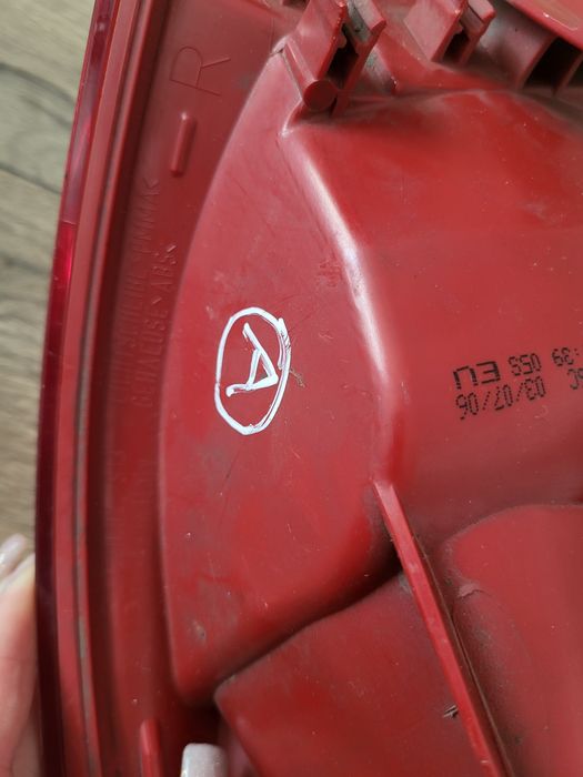 Prawa tylną lampę do Volkswagen Passat B6